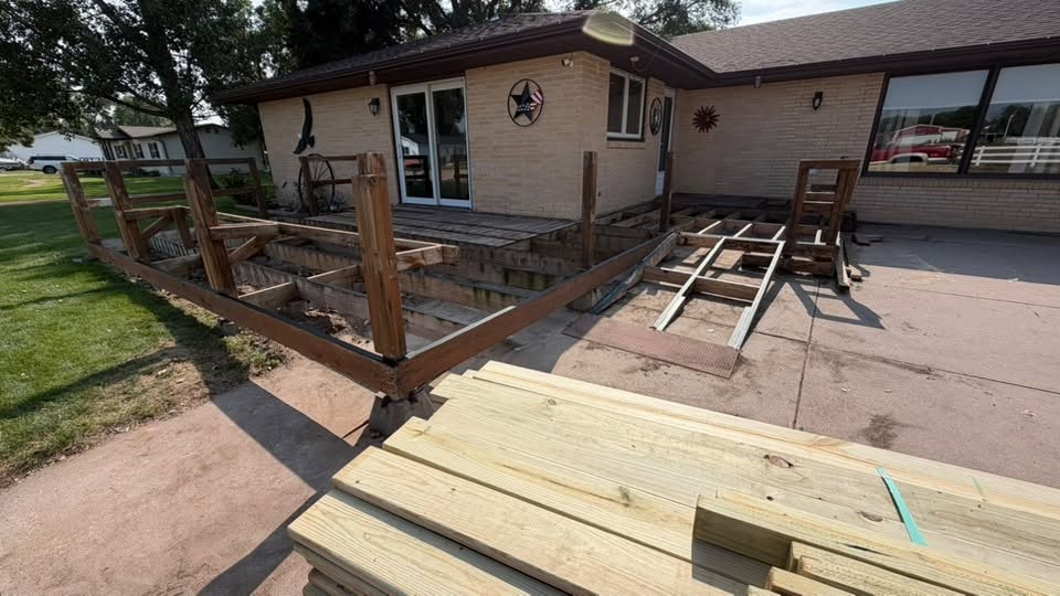 Backyard deck rebuild in progress